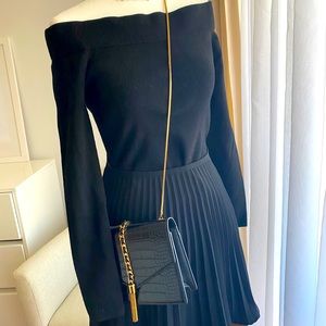 Elegant Off shoulder Fitted Stretchy Sweater